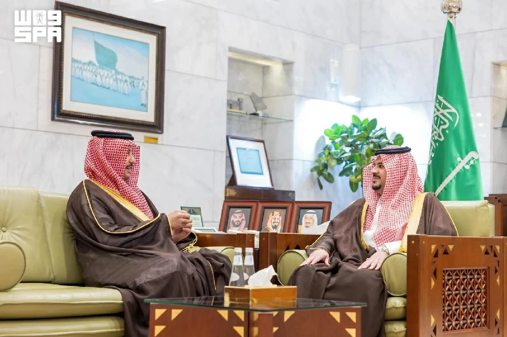 نائب أمير الرياض يطّلع على جهود البيئة والزراعة ويؤكد تعزيز التنمية المستدامة
