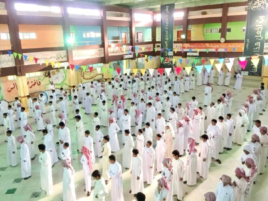 بدايةً من الإثنين.. مدارس مكة تعتمد التوقيت الشتوي
