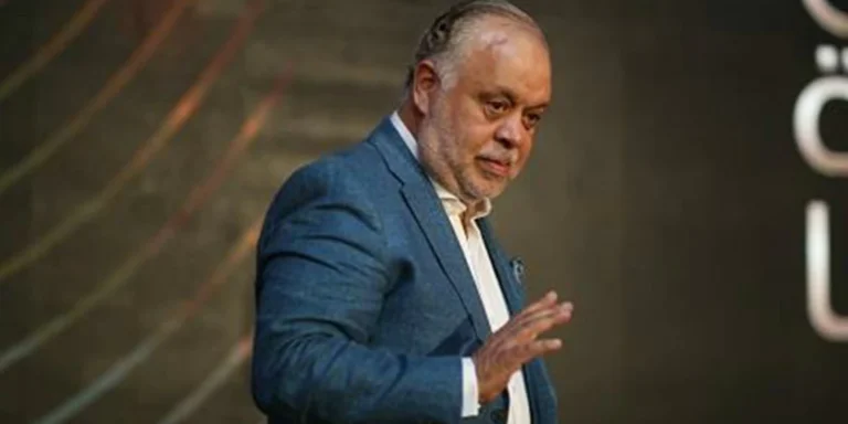 «عجزت بدري».. أشرف زكي: لن أستمر في رئاسة مهرجان المسرح