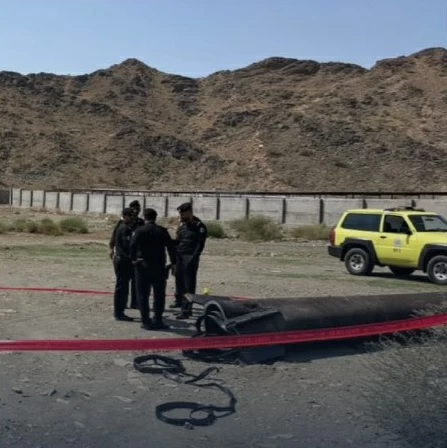 «الدفاع المدني»: سقوط شظايا صاروخين باليستيين حوثيين في مكة المكرمة والمدينة المنورة
