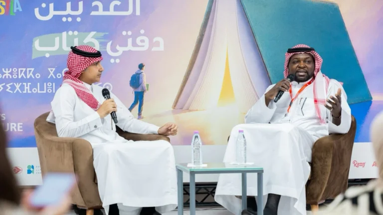 المائدة تروي حكاية شعبين في معرض الجزائر الدولي للكتاب
