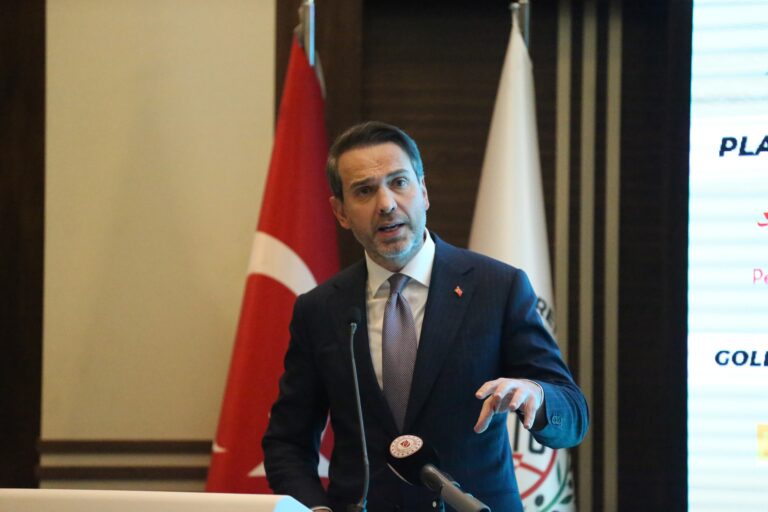تركيا تعتزم زيادة إنتاج النفط إلى 550 ألف برميل يوميا بحلول 2028