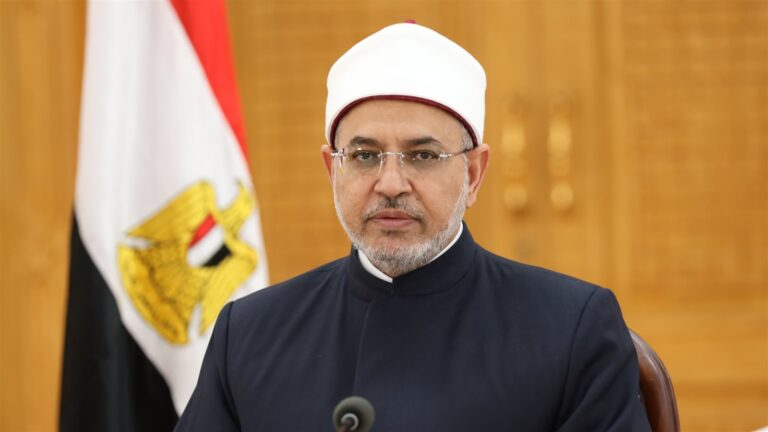 رئيس جامعة الأزهر السابق يوضح وصية النبي التي تدخلك الجنة