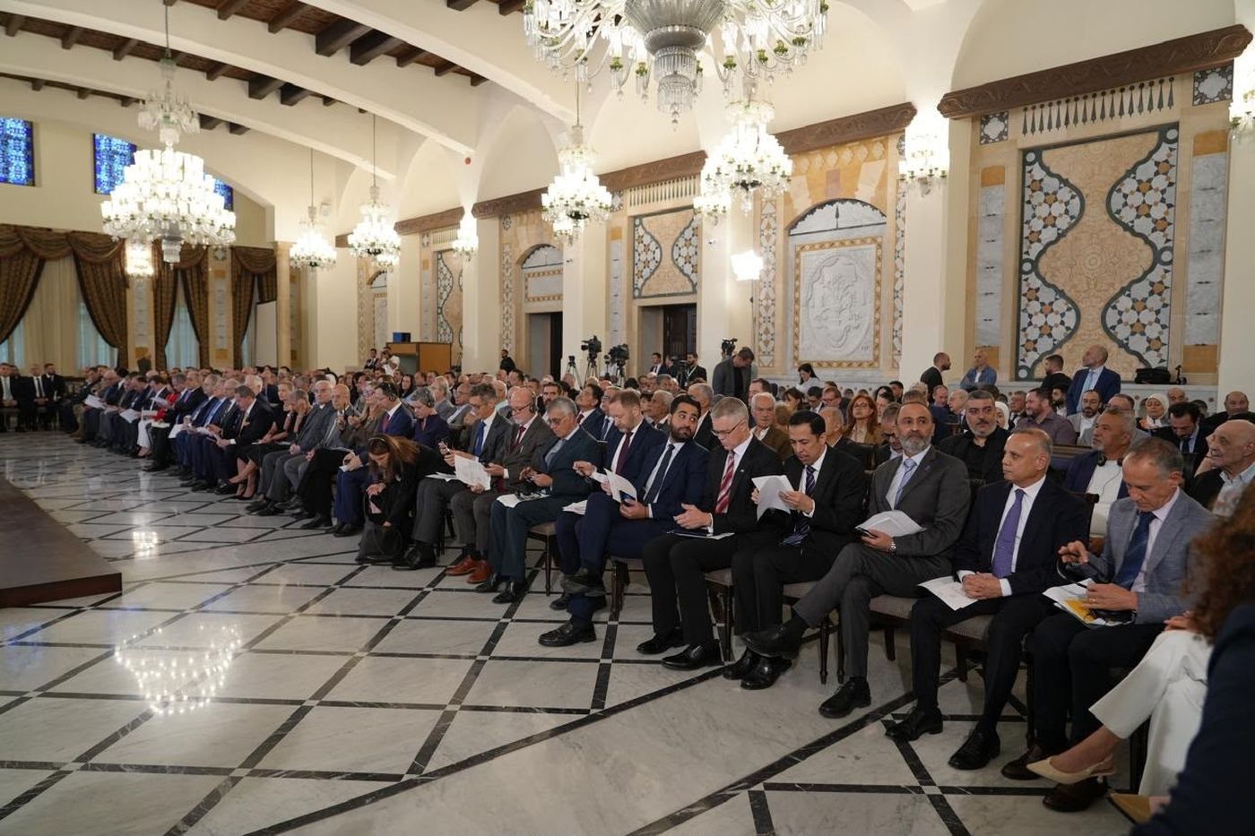 أبي رميا يدعو إلى بسط سلطة الدولة اللبنانية على المخيمات الفلسطينية