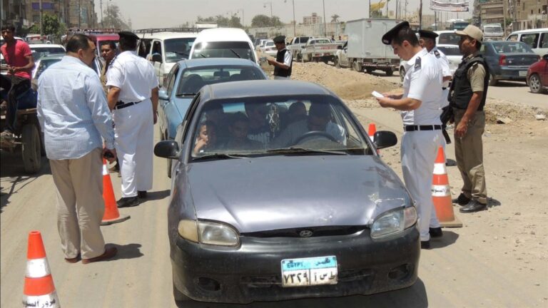 الحبس سنتين وغرامة 10 آلاف جنيه عقوبة قيادة السيارة في حالة سكر بالقانون