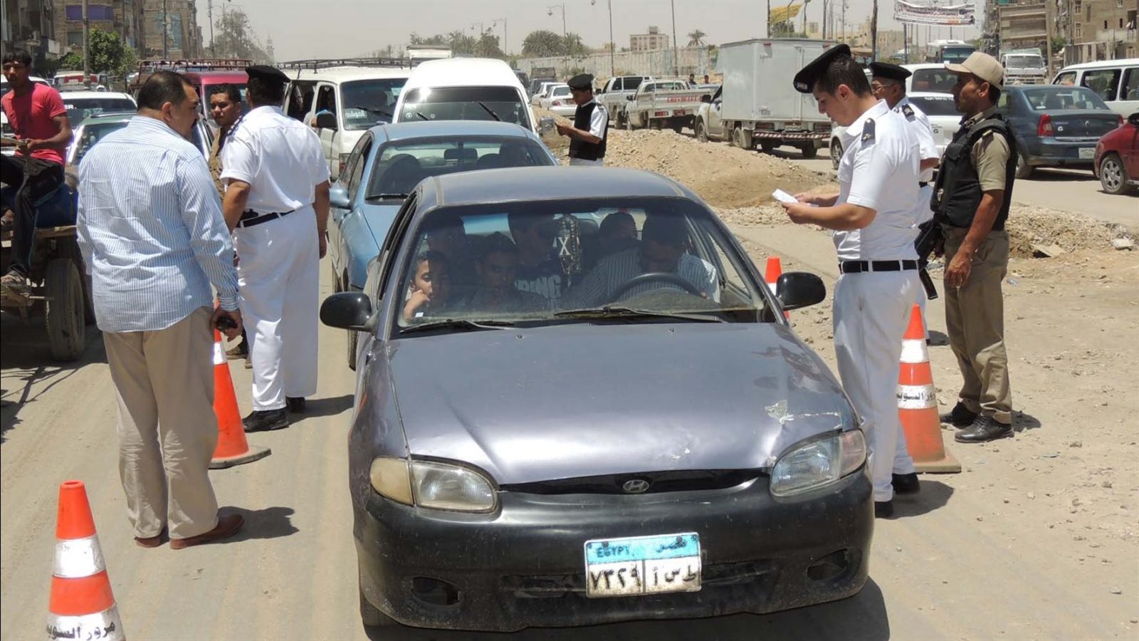 الحبس سنتين وغرامة 10 آلاف جنيه عقوبة قيادة السيارة في حالة سكر بالقانون