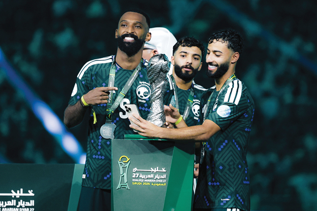 من غير الأخضر يستحق البطولة؟