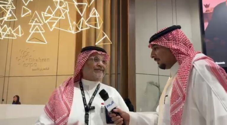 ليلة استثنائية لفضل شاكر في الخبر.. وإشادة باحترافية وطموح الشباب السعودي