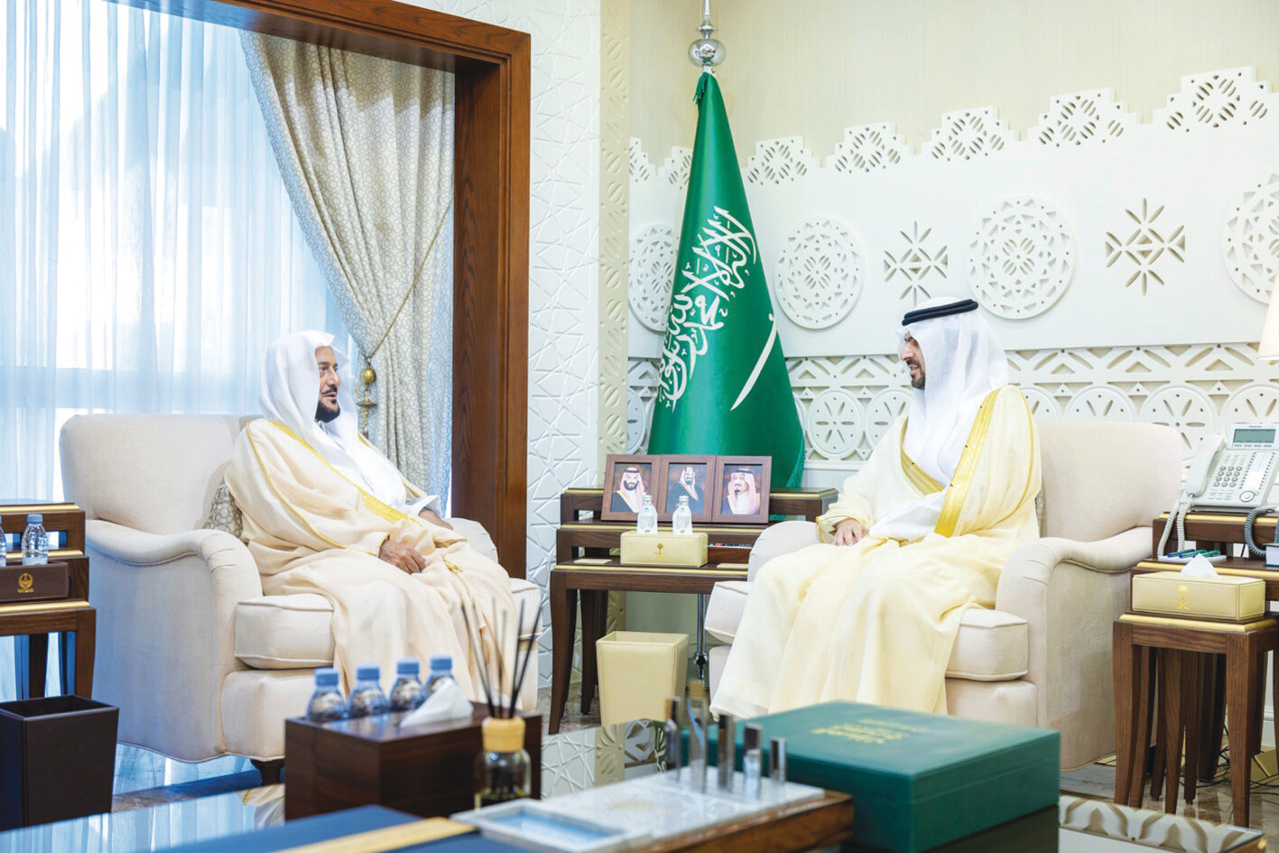 نائب أمير الشرقية يستعرض أعمال “الشؤون الإسلامية”