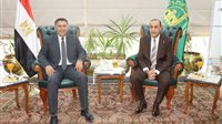 محافظ القليوبية يستقبل مدير الأمن لبحث تعزيز الانضباط والسيولة المرورية