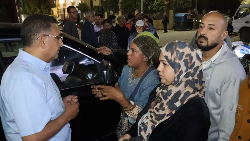 محافظ القليوبية يرصد إشغالات وتعديات بقليوب ويوجه بمراجعة تراخيص البناء