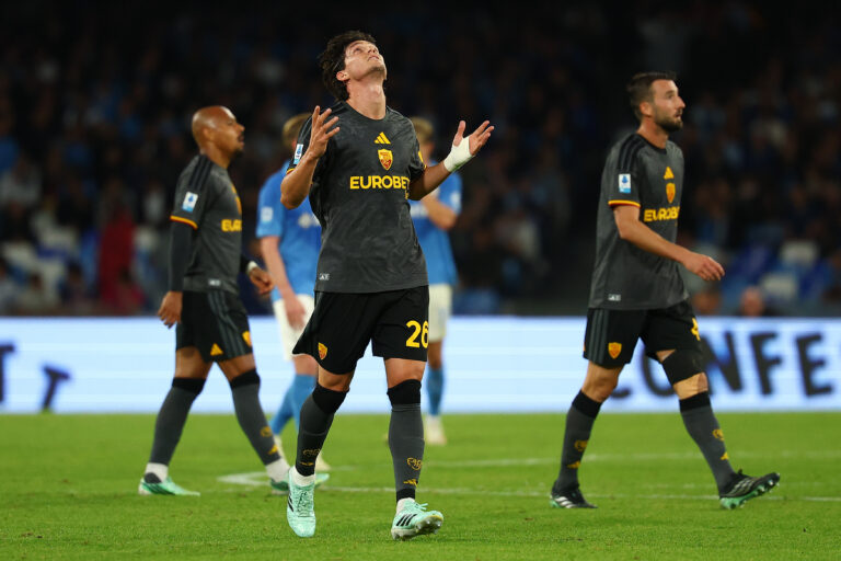 Roma denied top spot in Serie A by Napoli but remain unbeaten