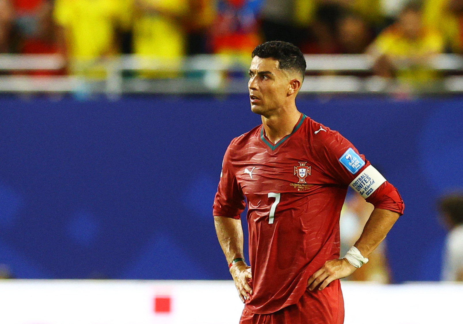 Lineker laments Ronaldo’s career finale compared to Messi’s