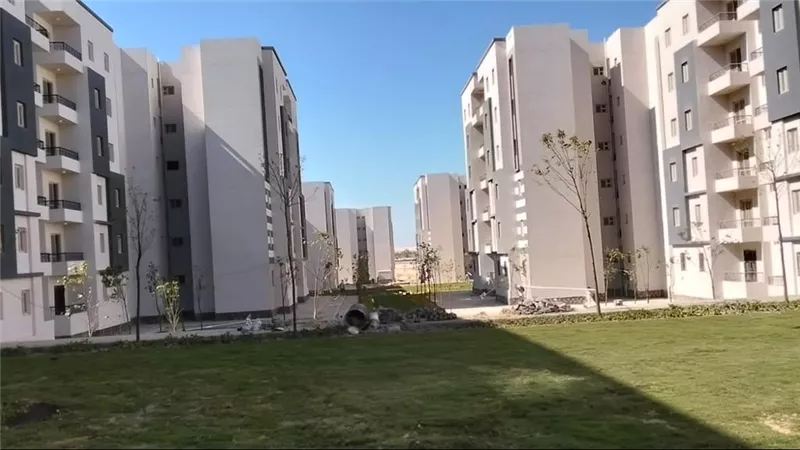 وزيرة الإسكان تتابع موقف تنفيذ مشروعات المرافق والإسكان والتنمية بالمدن الجديدة في صعيد مصر
