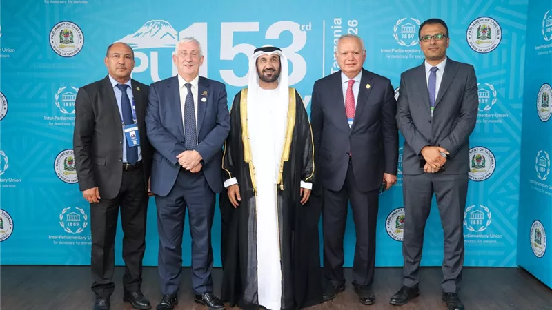 وفد البرلمان العربي برئاسة “اليماحي” يلتقي رئيس مجلس العموم البريطاني في أروشا بتنزانيا