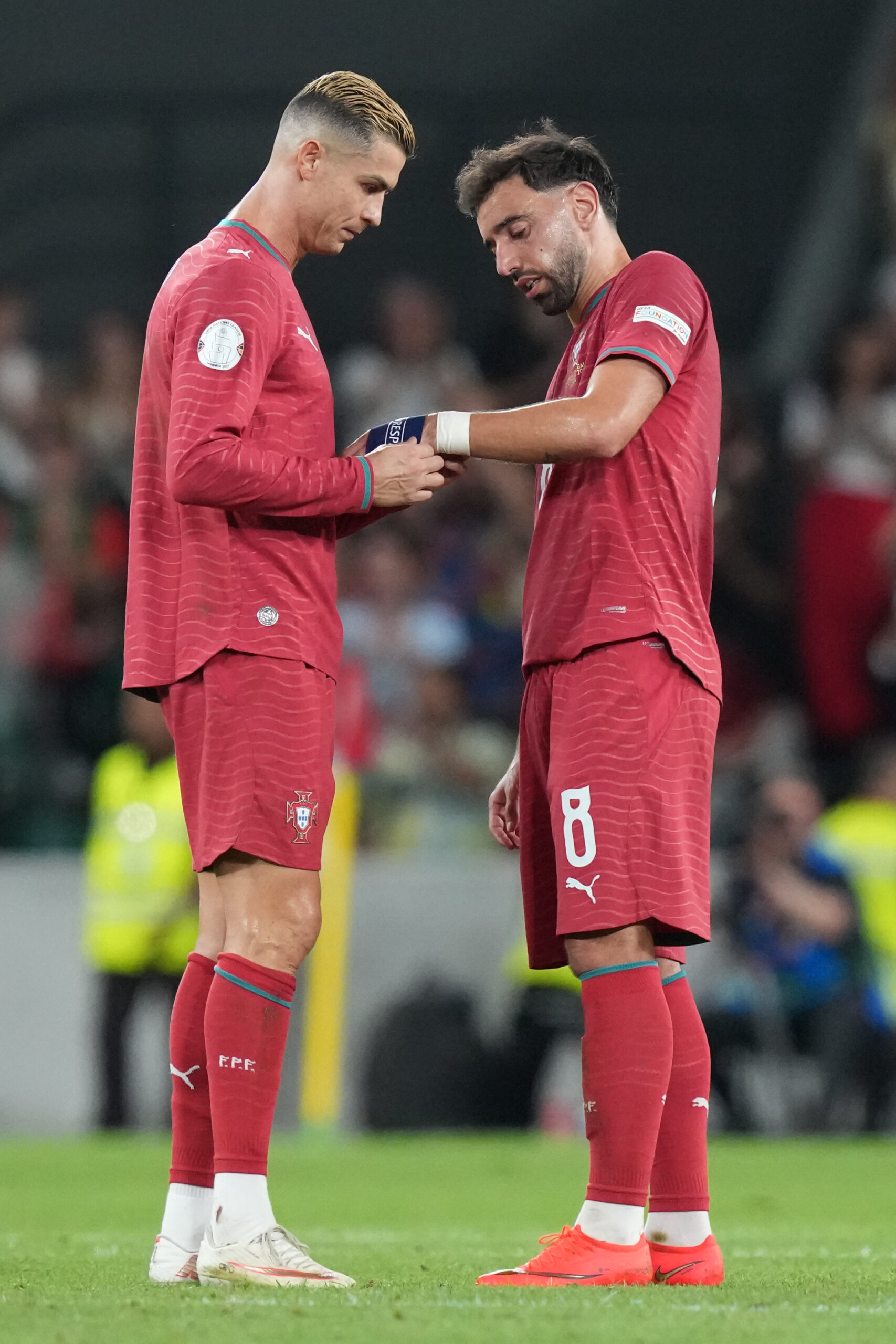 Fernandes hails Portugal’s ‘greatest symbol’ Ronaldo, calls for unity