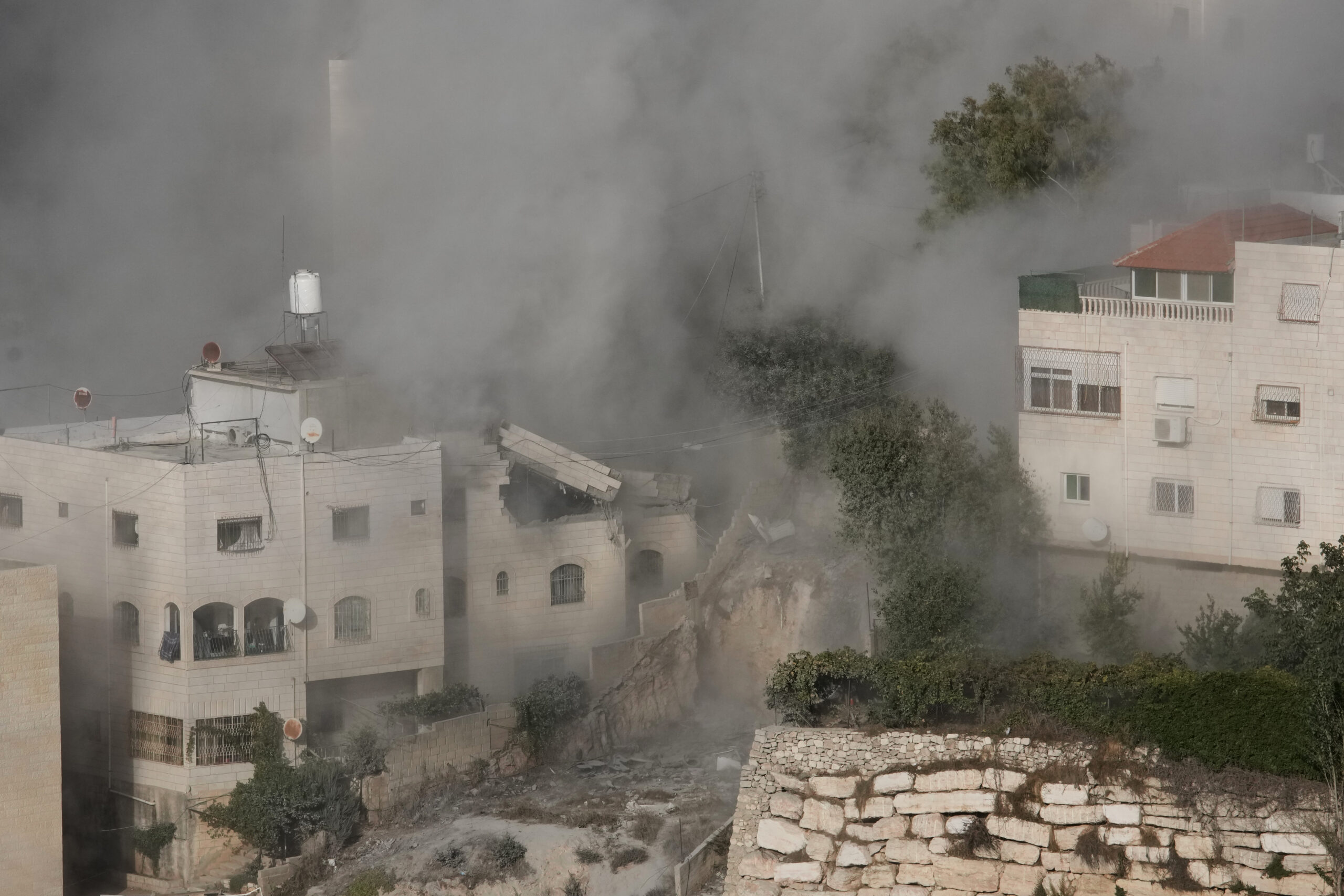 Israel demolishes gunmen’s homes in West Bank operation that has displaced thousands