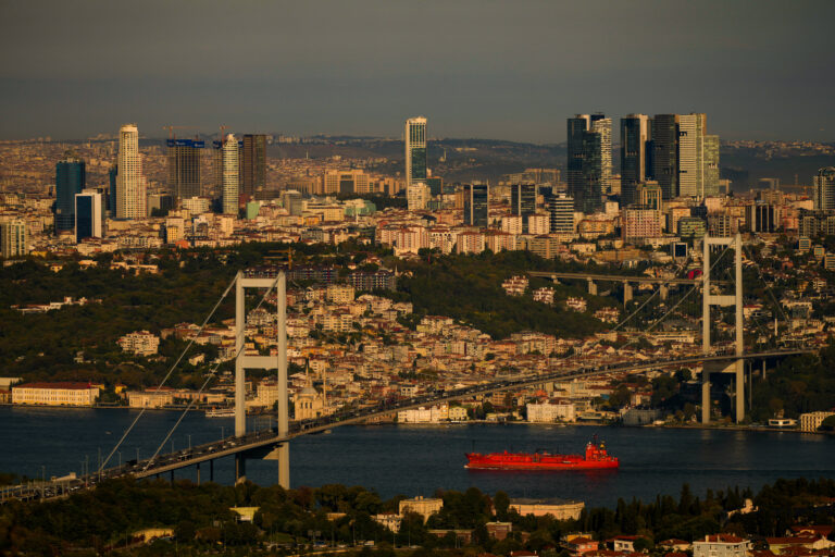 Turkish prosecutors order detention of 31 suspects in fund probe
