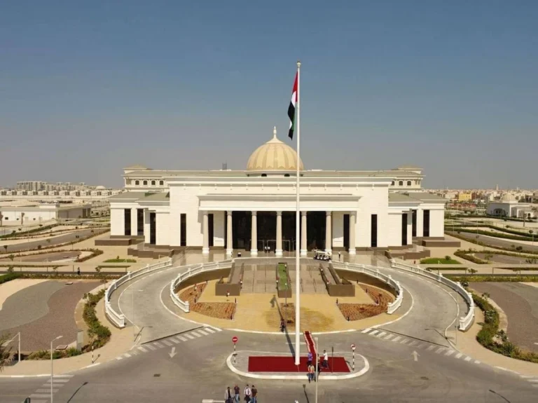 الإمارات.. المؤبد لياسر العطا وصلاح قوش وعثمان الزبير و5 آخرين بقضية الاتجار بالأسلحة وغسل الأموال