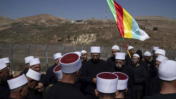 قلق جنبلاطي على مستقبل الدروز في جنوب لبنان
