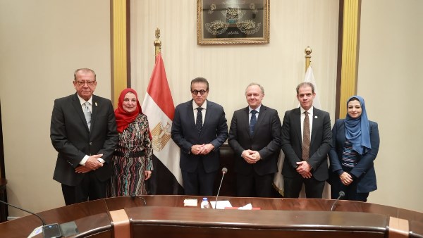 وزير الصحة : نعمل على تطوير ملف الرعاية قبل الزواج والإنجاب
