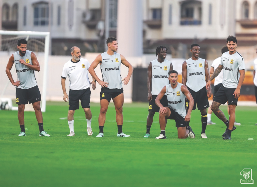 الاتحاد يغادر إلى طشقند