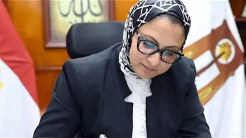 خبيرة أسرية تكشف أسبابًا قد تمنع الأم من حضانة أبنائها بعد الطلاق