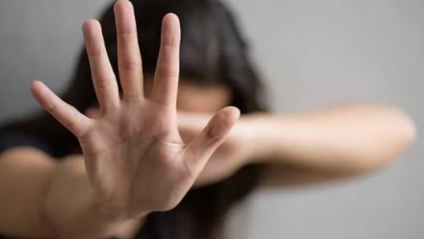 القبض على عاطل اتهمته طالبة بالتحرش بها في الشارع بأكتوبر
