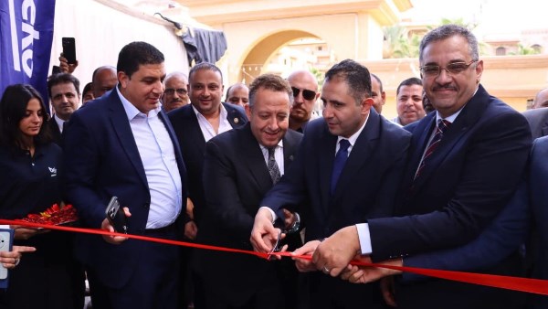 اشتري لحد 100 ألف جنيه.. نقيب المهندسين ومحافظ دمياط يفتتحان معرض السلع المُعمرة .. صور