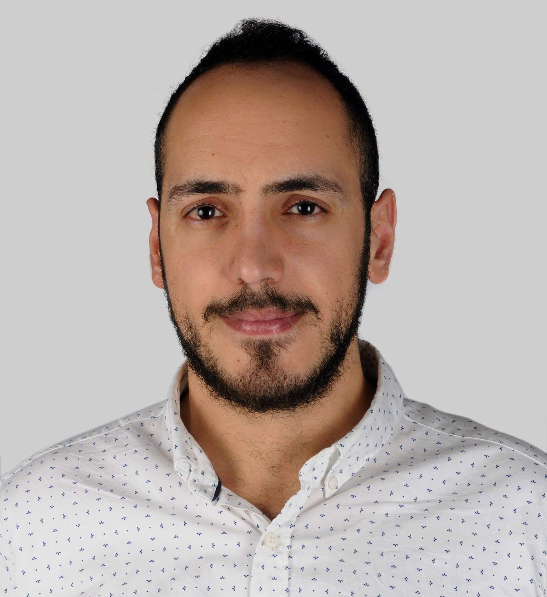“القوات اللبنانية”: منحى تصاعدي في المواجهة المطلبية والسياسية