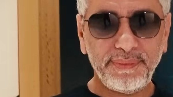 الصور الأولى من وصول فضل شاكر إلى الرياض لإحياء حفل غنائي ضخم