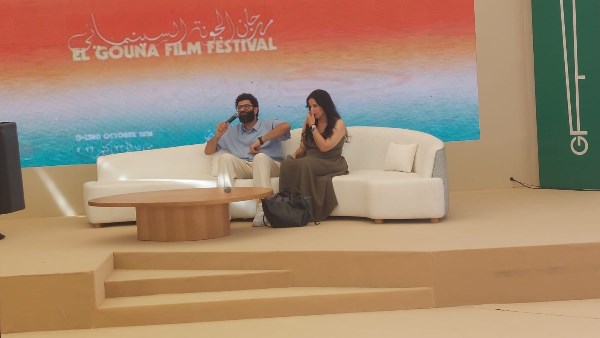 محمد حماد يكشف سر اختياره أغاني محمد فوزي وحسن الأسمر لفيلم خروج آمن