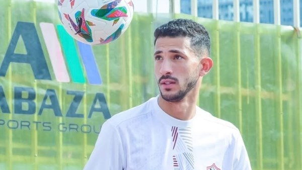 رد فعل غير مُتوقع من «فتوح» بعد هجوم جماهير الزمالك ضده في مباراة الجيش الرواندي.. ماذا فعل؟