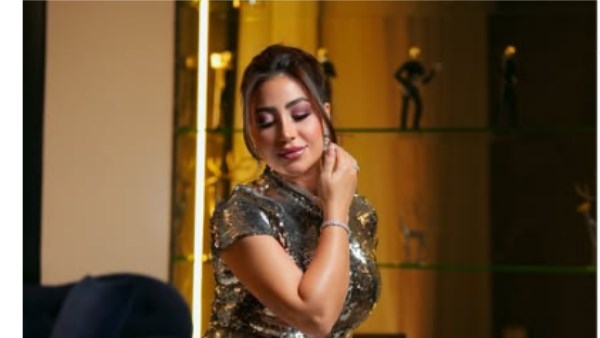 بوسي تبهر متابعيها بإطلالتها في أحدث ظهور ..شاهد