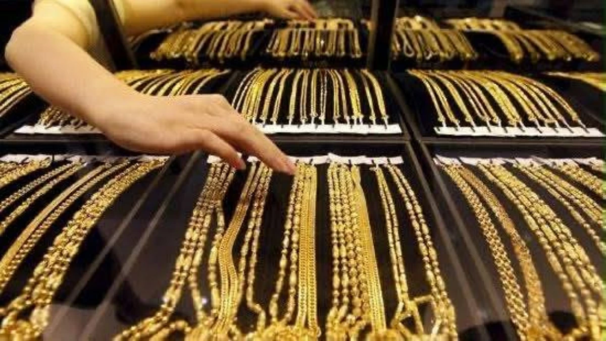 سعر الذهب اليوم في مصر الثلاثاء 27 أكتوبر 2026..انخفاض عيار 21