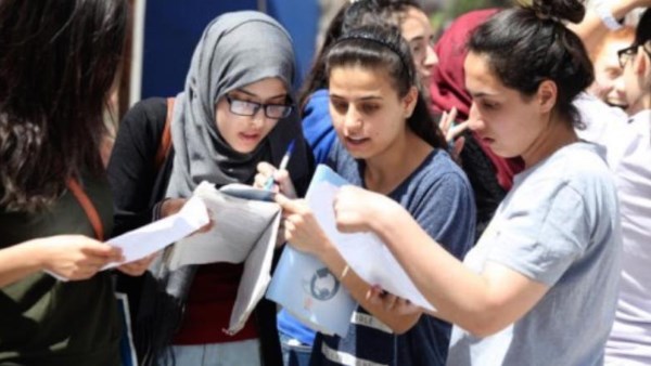 تساوي الطالب المجتهد بالعادي.. خبير تربوي يطالب بإلغاء كتيبات المفاهيم بالثانوية العامة