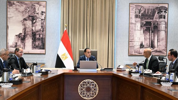 مدبولي يكلف بتحويل نحو 250 مدرسة لمدارس تكنولوجية دولية بالشراكة مع القطاع الخاص