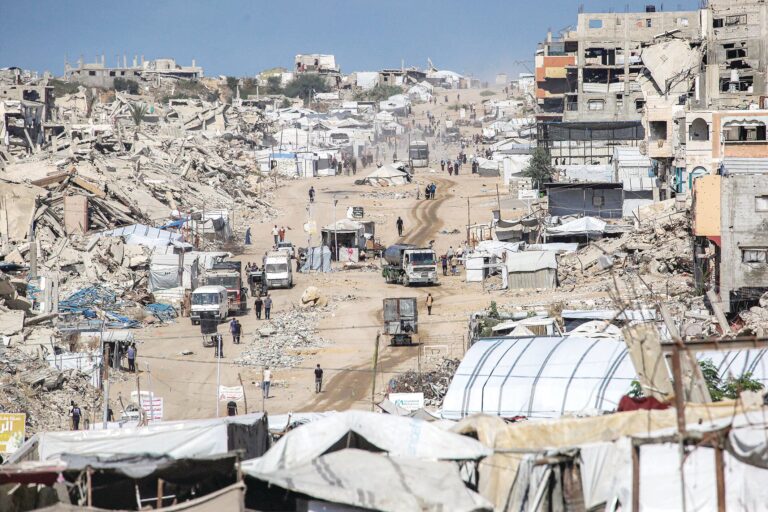 غزة: استشهاد خمسة فلسطينيين بنيران قوات الاحتلال الإسرائيلي
