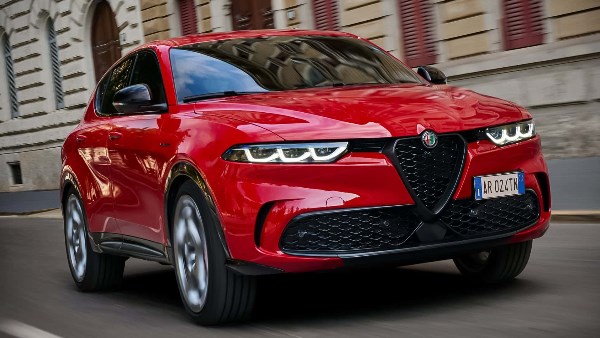 الفاروميو تونالي.. SUV إيطالية بقدرات الدفع الكلي