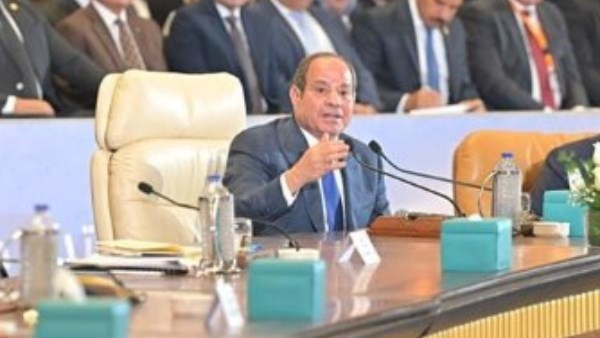 الرئيس السيسي: التنمية الحقيقية تحتاج إلى 20 أو 30 عامًا.. وخطط التطوير مستمرة حتى 2030