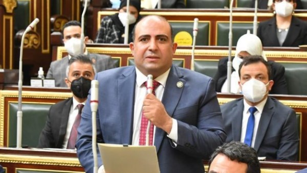 تحرك برلماني لتعميم الإنارة الشمسية بالشوارع لتوفير مليارات الجنيهات
