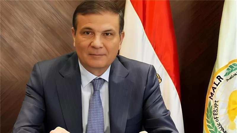 “الزراعة” تصدر 359 ترخيصًا جديدًا وتوافق على 435 تسجيلة أعلاف