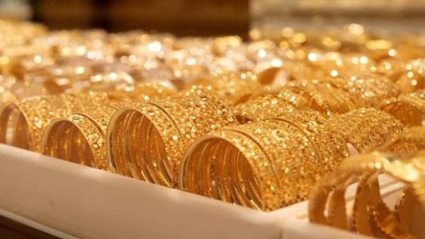 هل يقفز الذهب إلى 7500 جنيه؟ سعيد إمبابي يكشف توقعاته لأسعار عيار 21 في مصر
