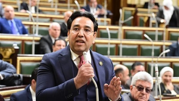 النائب أيمن محسب بعد عودته لسباق الهيئة العليا للوفد: تمسكت بحقي وثقتي في الوفديين بلا حدود