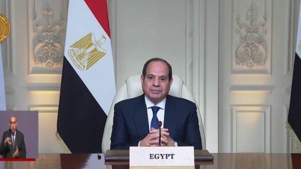 الرئيس السيسي: مصر تولي أهمية كبيرة لتعزيز التعاون المائي القائم على احترام قواعد القانون الدولي