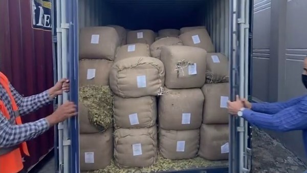 مصادرة البضائع المهربة في هذه الحالات طبقا للقانون.. تعرف عليها