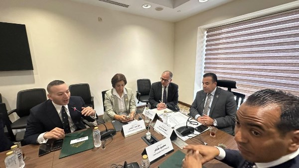 مطالبات برلمانية بإلغاء ضريبة الجدول على خدمات الإنترنت| تفاصيل
