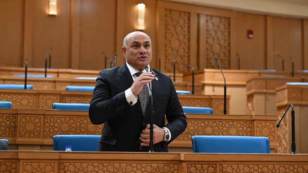 برلماني يطالب بخطة واضحة لتوجيه الاستثمارات إلى القطاعات الإنتاجية