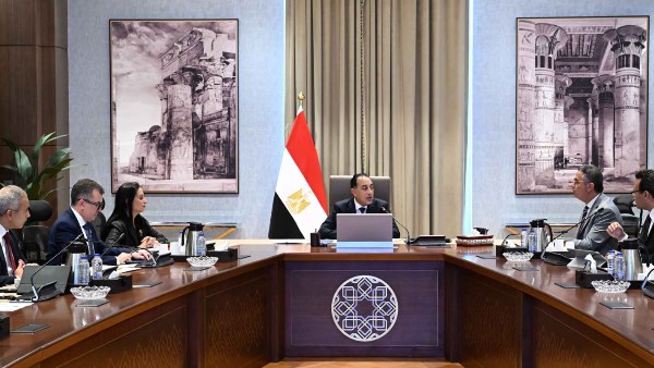 رئيس الوزراء يتابع مستجدات جلسة “ضبط الأسواق ومنظومة حماية اجتماعية أكثر فاعلية”