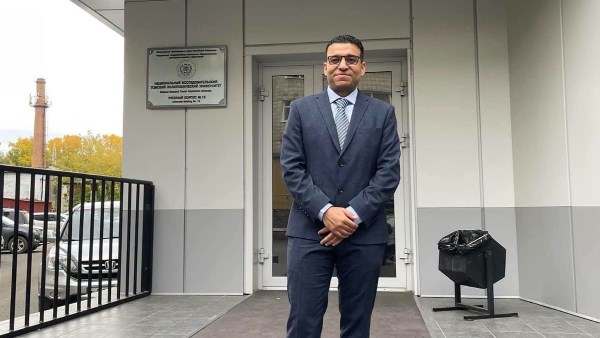 ابن الفيوم يحصد المركز الأول عالميًا في الدراسات النووية والنشاط الإشعاعي